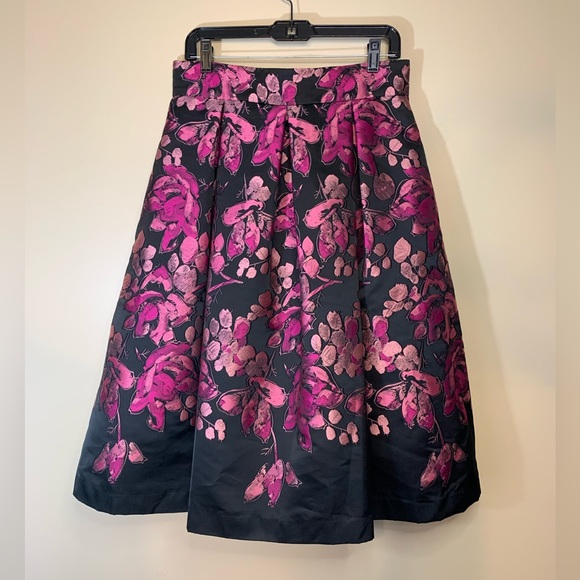 💥HP💥Eliza J. floral black & fuschia Jacquard elegant A-line midi skirt Size 10 - Picture 3 of 14